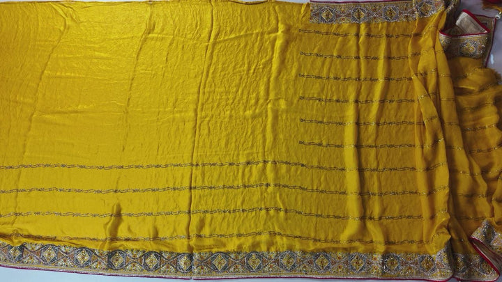 undefined - Yellow - Picture 4