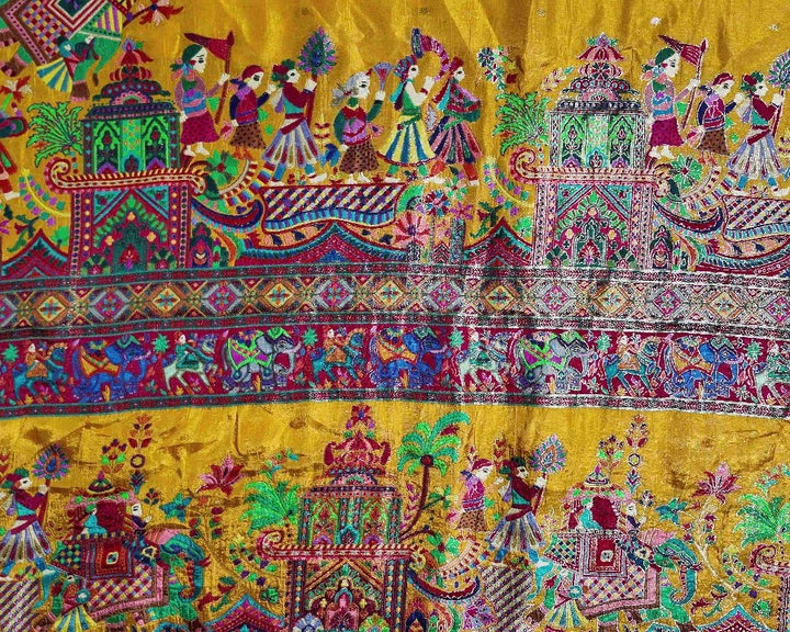 Vibrant Mustard Traditional Banarasi Saree - Gold - Picture 2