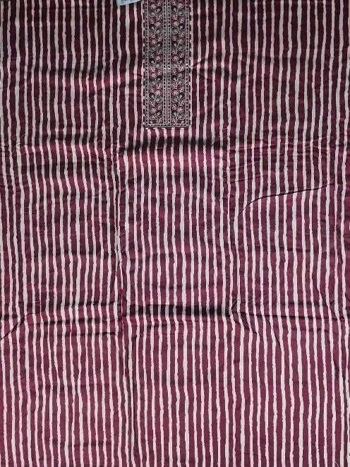 Elegant Maroon Striped Kurta Set with Embroidery - Maroon - Picture 3