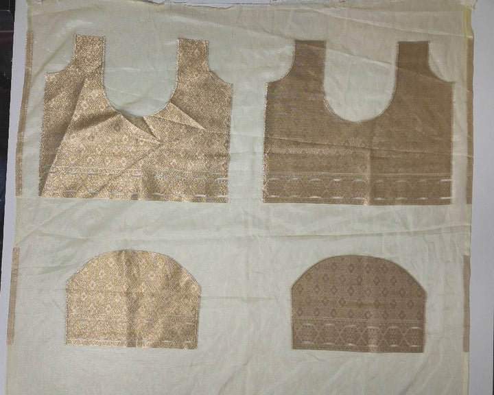 Elegant Gold & Purple Brocade Saree - Gold - Picture 5